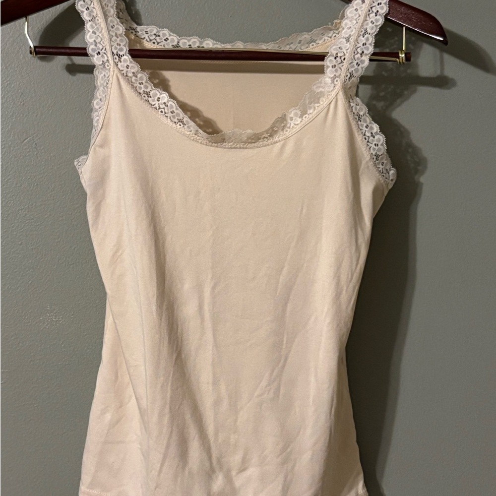 Lace Trim Cream Tank Top